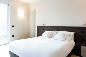 1 bedroom, in-room safe, desk, free WiFi