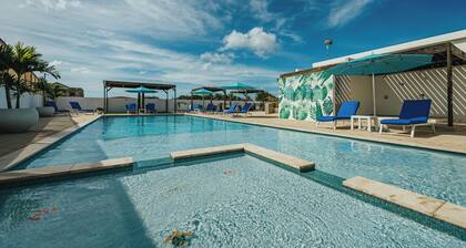 LUX Villas by Bocobay