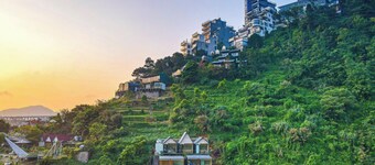 Ngan Ha Hotel Panorama View