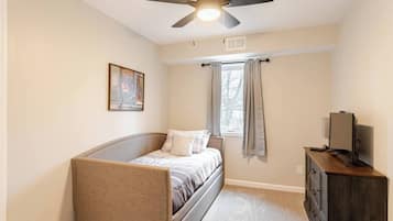 3 Schlafzimmer, Bügeleisen/Bügelbrett, WLAN, Bettwäsche