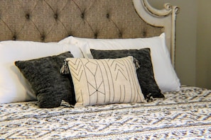 3 makuuhuonetta, silitysrauta/-lauta, Wi-Fi, vuodevaatteet