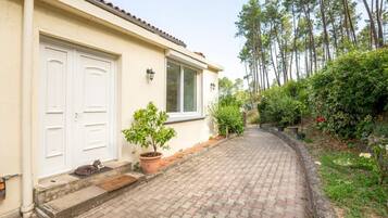 House | Bahagian luar