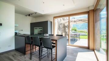 Villa, Lake View | 3 bedrooms, premium bedding, down comforters, iron/ironing board