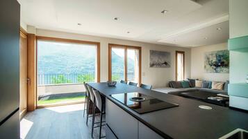 Villa, Lake View | 3 bedrooms, premium bedding, down comforters, iron/ironing board