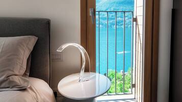 Villa, vistas al lago | 3 dormitorios, ropa de cama de alta calidad, edredones de plumas