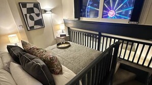 Room - Loft apartment in Leeds city centre (Leeds)