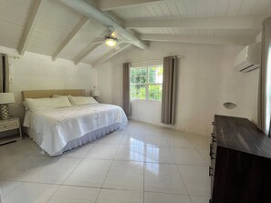 3 chambres, fer et planche à repasser, Wi-Fi, literie fournie