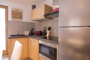 Réfrigérateur, lave-vaisselle