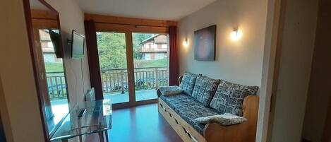 リビング エリア