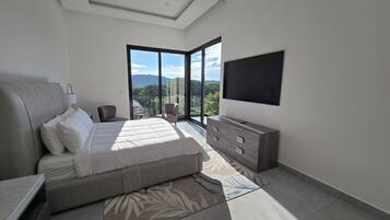4 bedrooms, WiFi, bed sheets