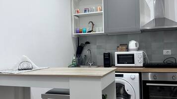 New Suite and kitchen S2 | Private kitchen