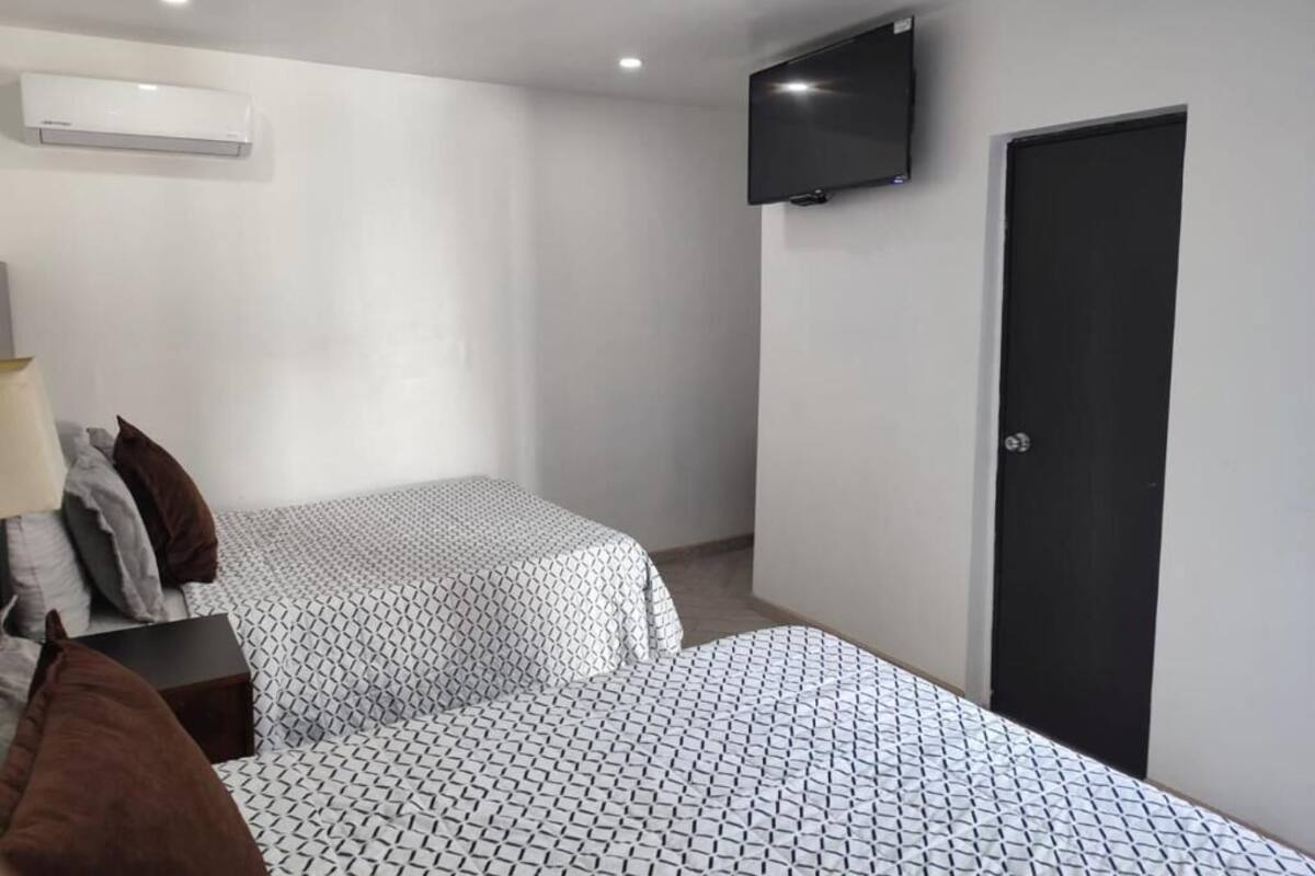 Classic Suite | WiFi (free), bed sheets