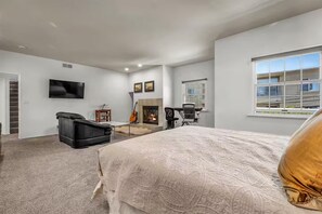 6 sovrum, skrivbord, strykjärn/strykbräda och gratis wi-fi