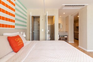 1 chambre, fer et planche à repasser, Wi-Fi gratuit, draps fournis