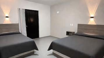 Basic Triple Room, Multiple Beds | Free WiFi, bed sheets