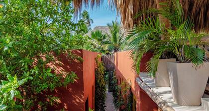 LAS DUNAS BEACH HOUSE