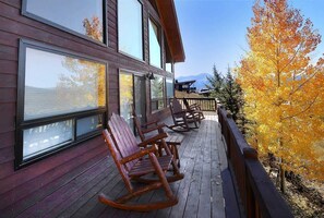 Terrace/patio - Cinnamon Mountain Chalet (Crested Butte)