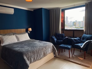 Apartment | 2 bedrooms, hypo-allergenic bedding, free WiFi, bed sheets