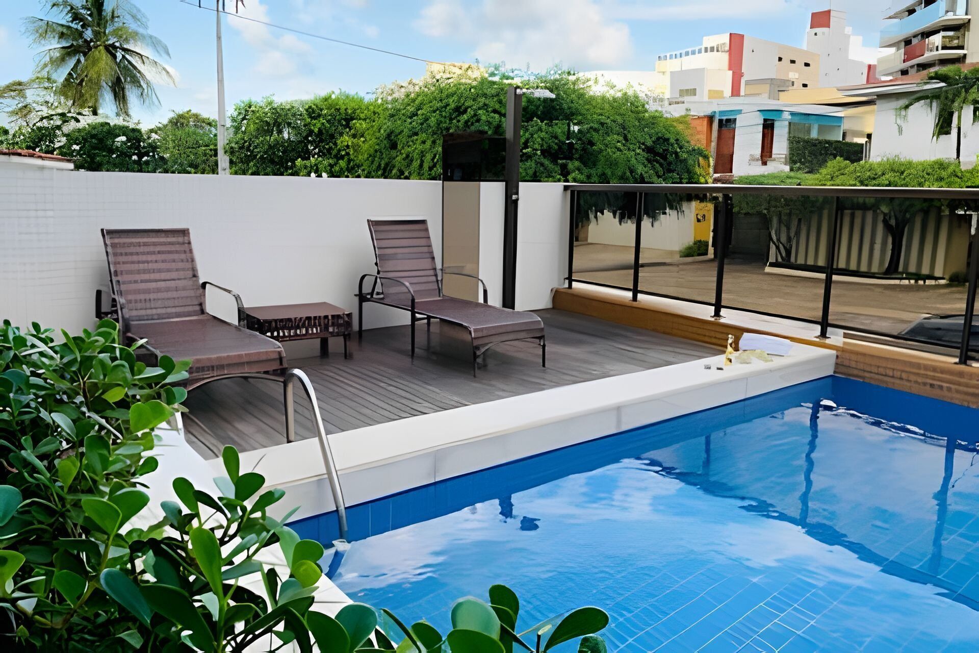 Departamento Confort | Alberca | Alberca al aire libre 