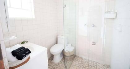 Designer House: Luxury & Style