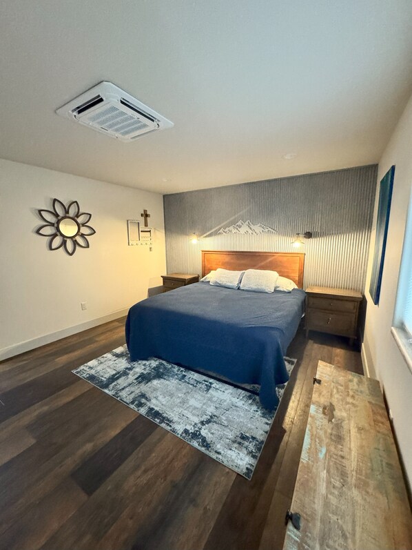 1 chambre, fer et planche à repasser, lit parapluie, Wi-Fi