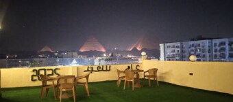 Sky Hotel Pyramids View INN