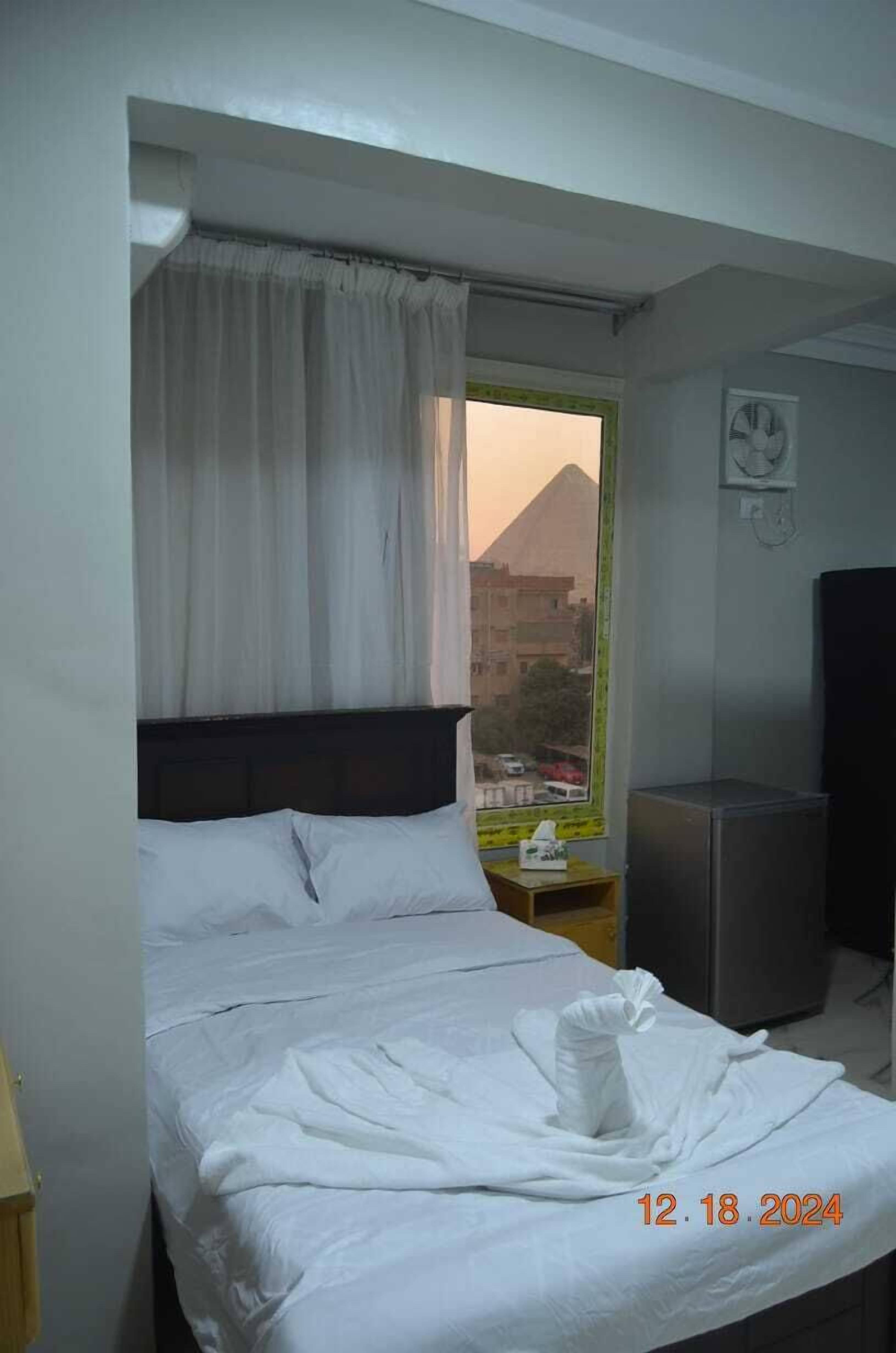 Photo - Sky Hotel Pyramids View INN