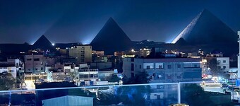Sky Hotel Pyramids View INN