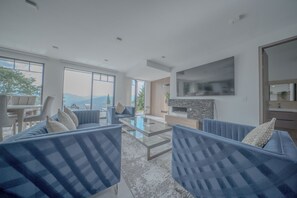 Smart-TV, Kamin, Stereoanlage