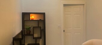 Skylight View Apartment Downtown