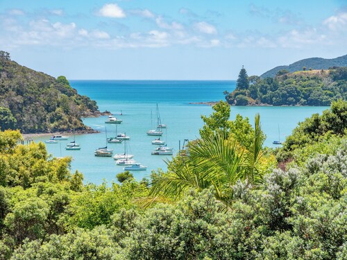 Serenity Hills - Mangonui Holiday Home