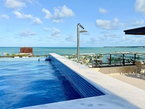 Outdoor pool - Atlantis Aquamarine (João Pessoa)