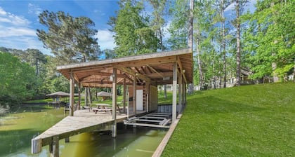 NEW! Wooded Lake Retreat (3-Bedroom Home) - Pets Allowed