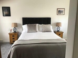 2 camere, ferro/asse da stiro, Wi-Fi, lenzuola