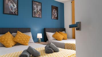 2 bedrooms, iron/ironing board, Internet, bed sheets