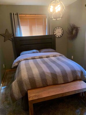 3 bedrooms, WiFi, bed sheets