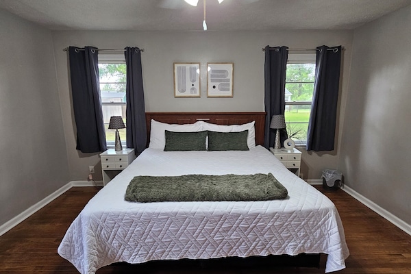 3 Schlafzimmer, Reisekinderbett, kostenloses WLAN, BettwÀsche