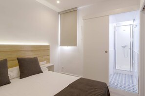 1 chambre, fer et planche à repasser, Wi-Fi gratuit, draps fournis