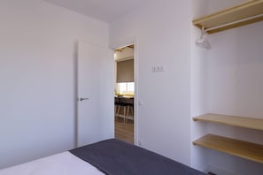1 quarto, ferros/tábuas de passar roupa, Wi-Fi de cortesia