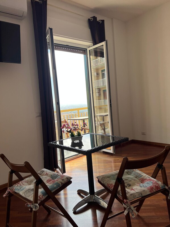 Reception - Calua city center (Agrigento)
