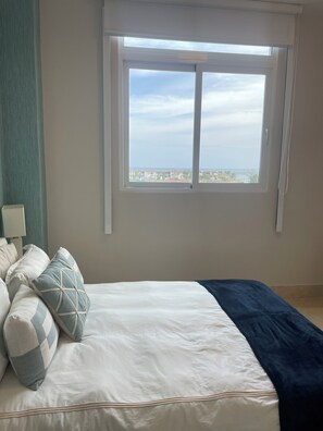 2 soverom, strykejern/-brett, reiseseng for barn og wi-fi