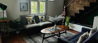 Urban mansions in the heart of providencia (Floresta Hostal)