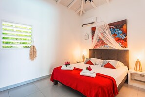 1 bedroom, iron/ironing board, free WiFi, bed sheets - Villa Louise - Maison climatisée avec piscine (Saint-Francois)