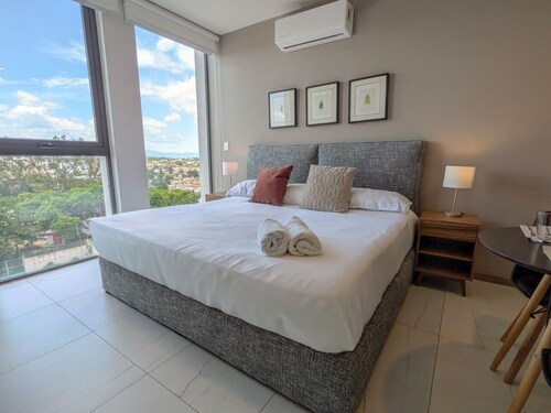 Great New Apartment close to Andares B