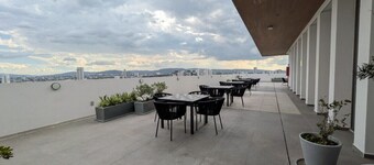 Great New Apartment close to Andares B