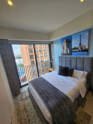 2 chambres, bureau, fer et planche à repasser, Wi-Fi