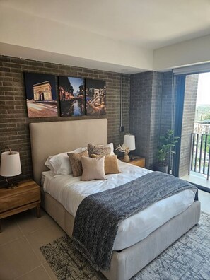 2 Schlafzimmer, Schreibtisch, Bügeleisen/Bügelbrett, WLAN