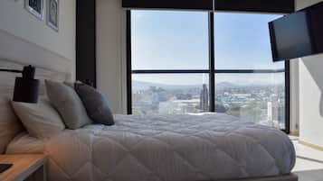 2 sovrum, skrivbord, strykjärn/strykbräda och wi-fi