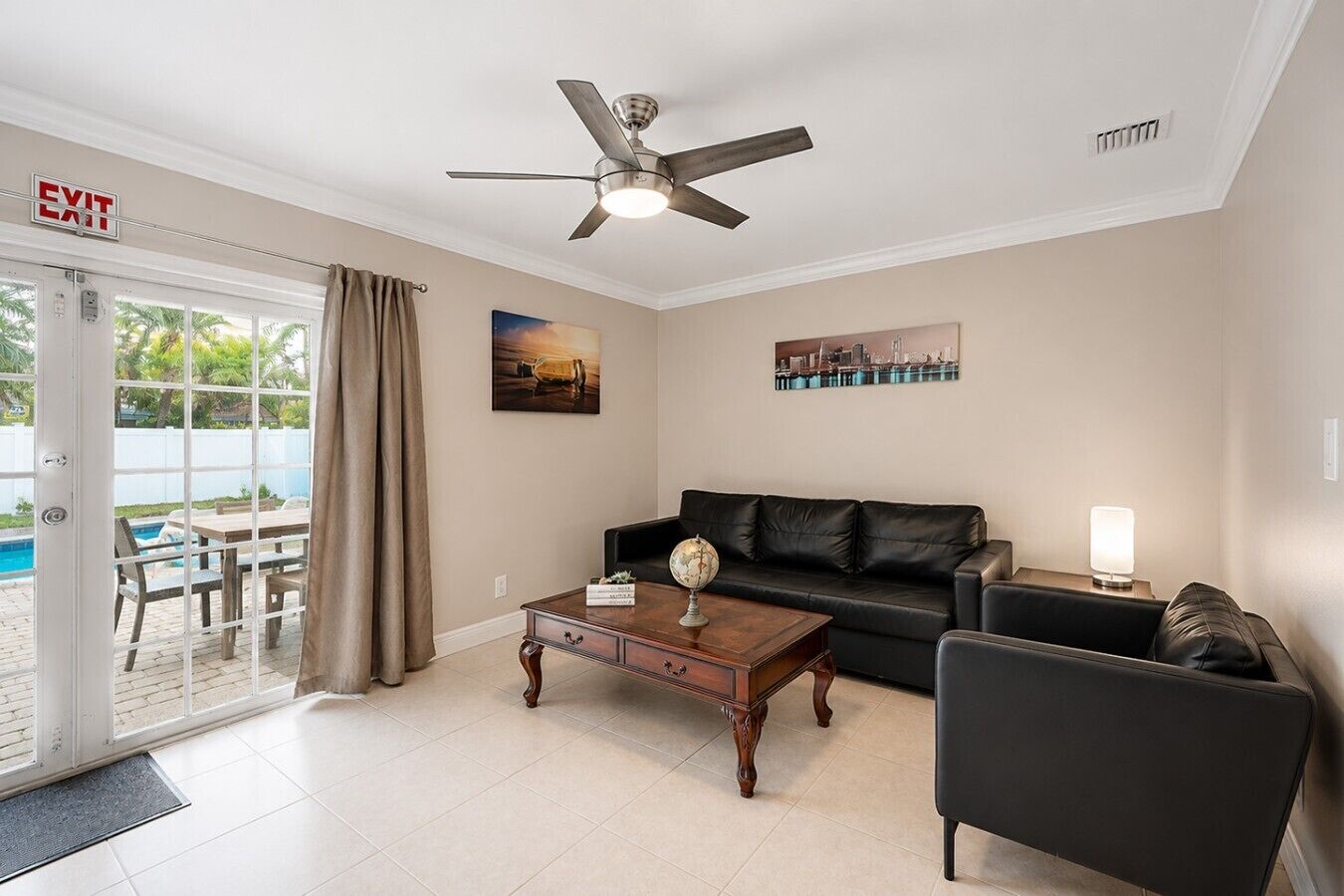 Great Location Heated Pool Near Hollywood Beach - Hollywood, FL