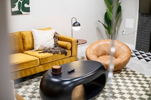 TV connectée, cheminée, médiathÚque